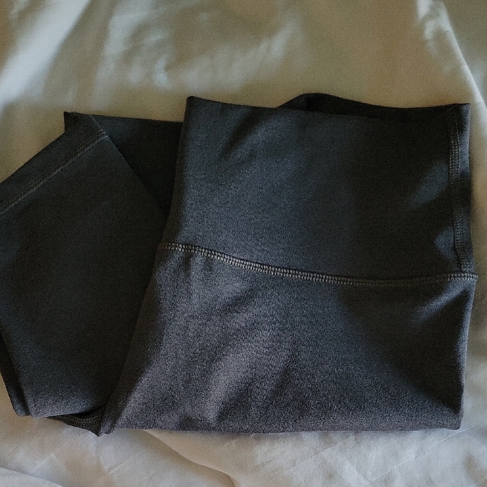 aerie Gray Active Leggings NWOT